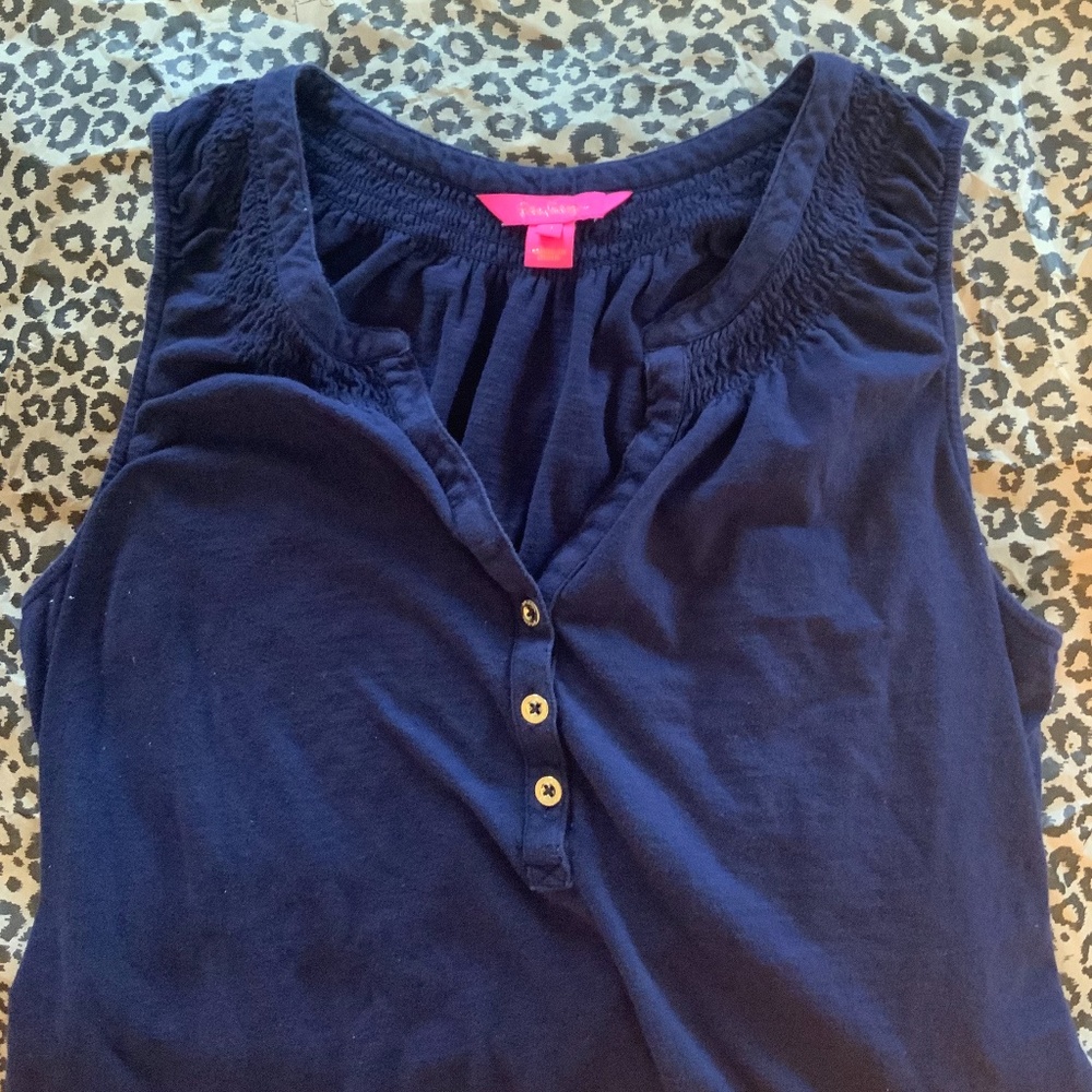 Lilly XL top
